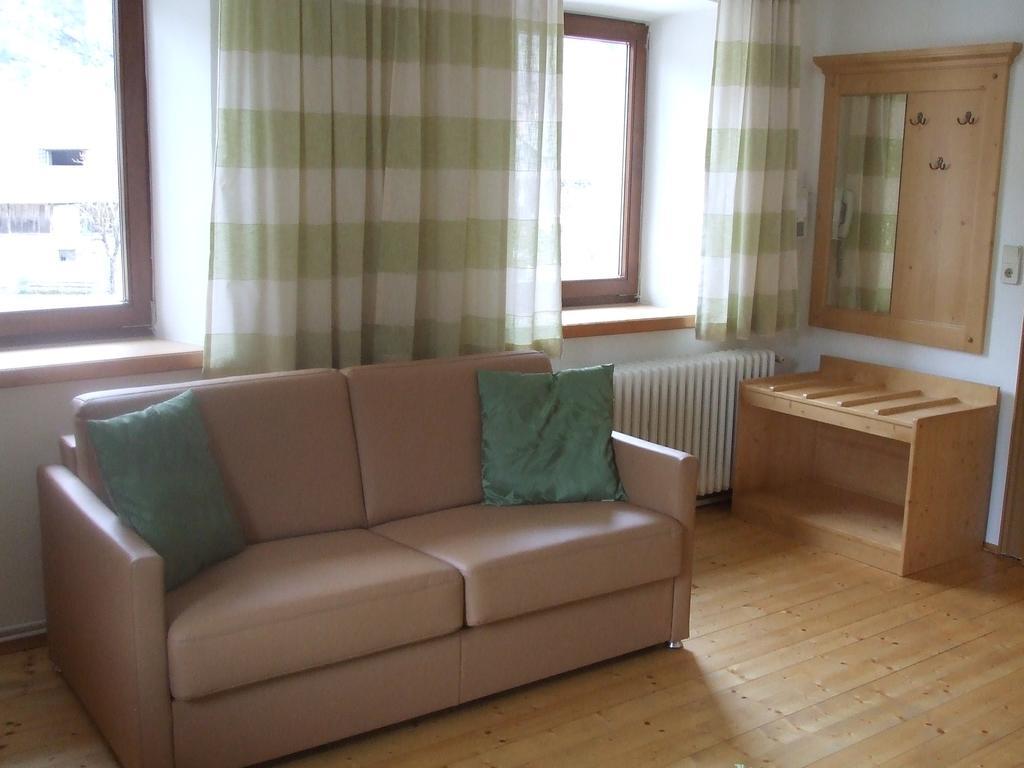 Familiengasthof Zirmhof Malta Phòng bức ảnh